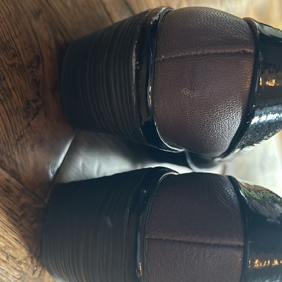 Fly London size 7. Black and taupe. Great condition only worn a few times. - Picture 8 of 8